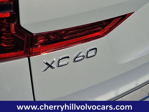 New 2026 Volvo XC60 T8 Ultra w/ Protection Package Premier image 16