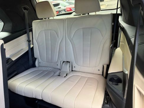 Used 2021 BMW X7 xDrive40i w/ Executive Package image 51