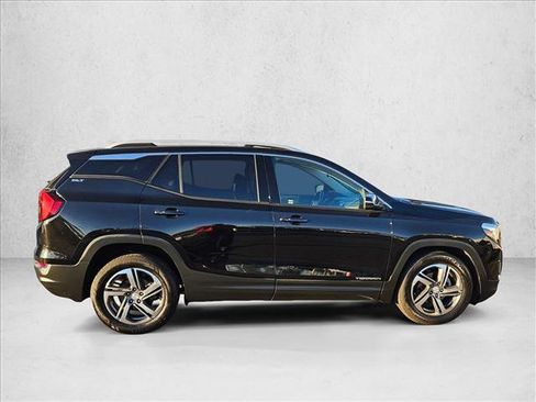 Used 2020 GMC Terrain SLT image 4