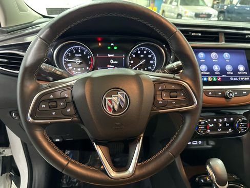 Used 2020 Buick Encore GX Essence w/ Experience Buick Package AWD/4WD image 12