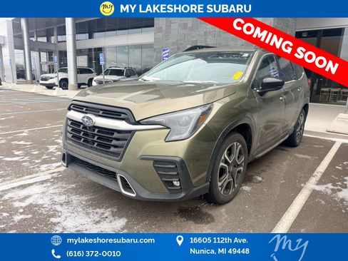 Used 2024 Subaru Ascent Touring image 3