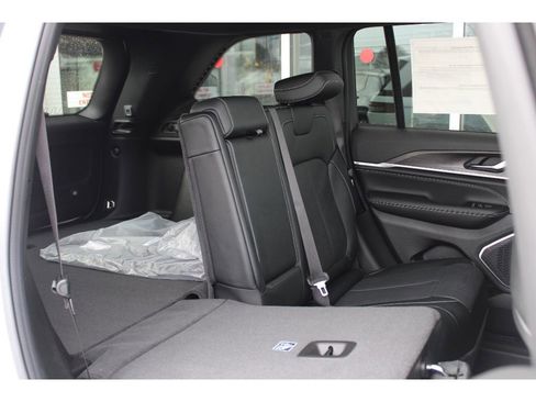 New 2026 Jeep Grand Cherokee Limited Reserve AWD/4WD image 27