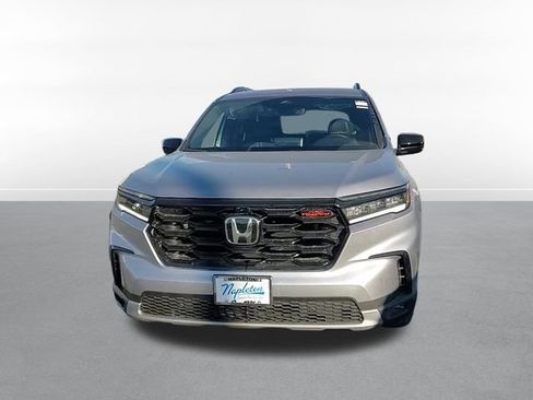 New 2025 Honda Pilot TrailSport image 23