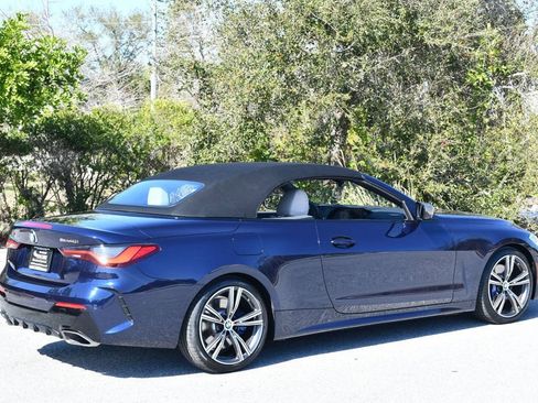 Used 2024 BMW M440i Convertible w/ Premium Package image 38