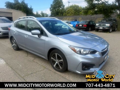 Used 2019 Subaru Impreza 2.0i Premium AWD/4WD image 1