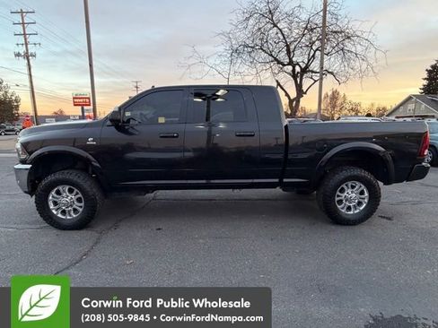 Used 2017 RAM 2500 Laramie w/ Sport Appearance Group image 8