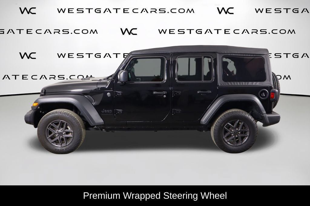 Used 2025 Jeep Wrangler Unlimited Sport AWD/4WD image 5