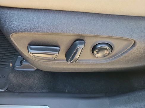 New 2026 Toyota Grand Highlander Limited image 18