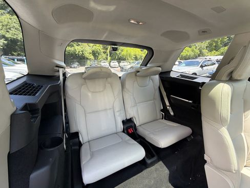 Used 2025 Volvo XC90 T8 Ultra w/ Lounge Package AWD/4WD image 22