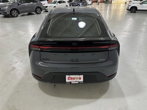 Used 2026 Toyota Prius LE image 8