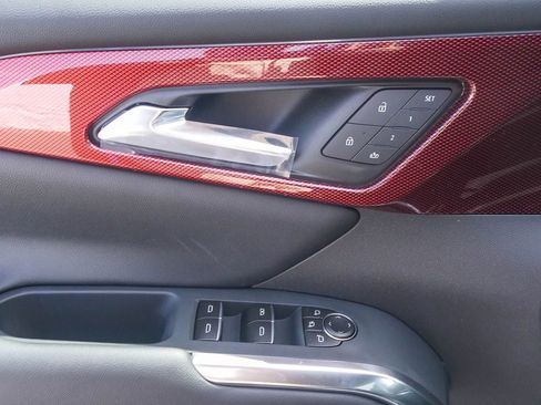 New 2026 Chevrolet Traverse RS image 16