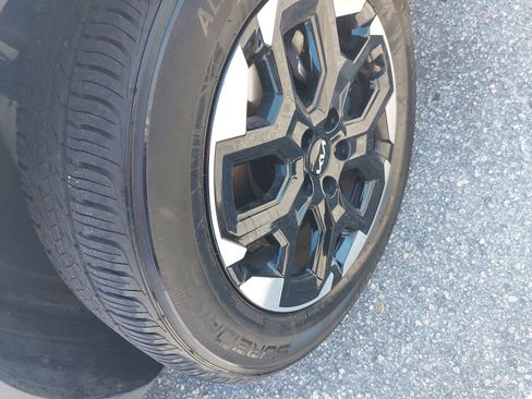 Used 2024 Kia Sorento S image 34