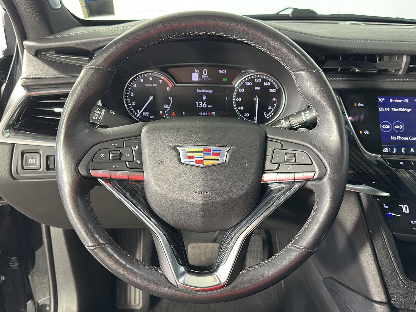 Used 2024 Cadillac XT6 Premium Luxury AWD/4WD image 15
