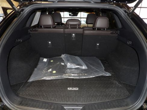 Certified 2025 MAZDA CX-5 Signature image 19