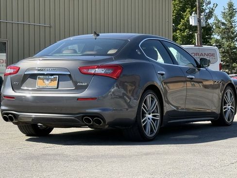 Used 2019 Maserati Ghibli S GranLusso image 5