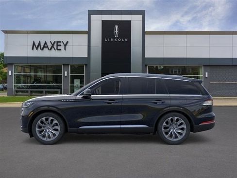 New 2026 Lincoln Aviator AWD image 69