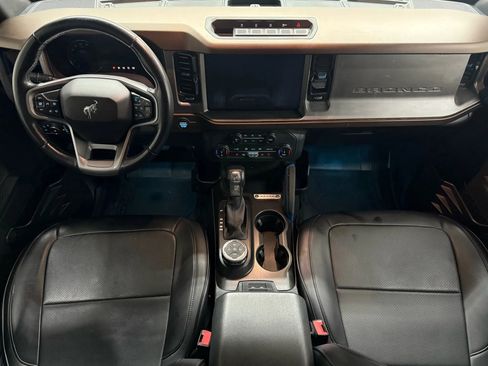 Used 2022 Ford Bronco Outer Banks w/ Sasquatch Package image 2