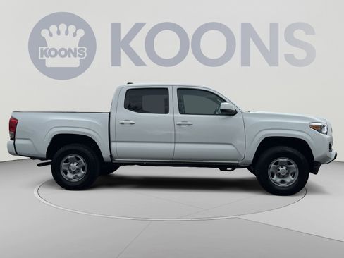 Used 2023 Toyota Tacoma SR AWD/4WD image 10