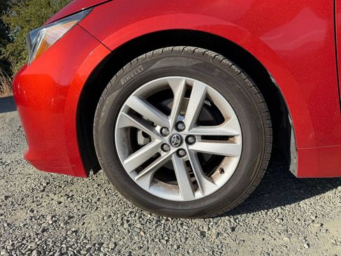 Used 2019 Toyota Corolla SE w/ Carpet Mat Package FWD image 10
