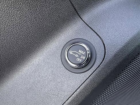 Certified 2021 GMC Acadia Denali w/ Denali Technology Package image 23