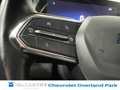 Used 2024 Chevrolet Traverse LT w/ Trailering Package FWD image 14