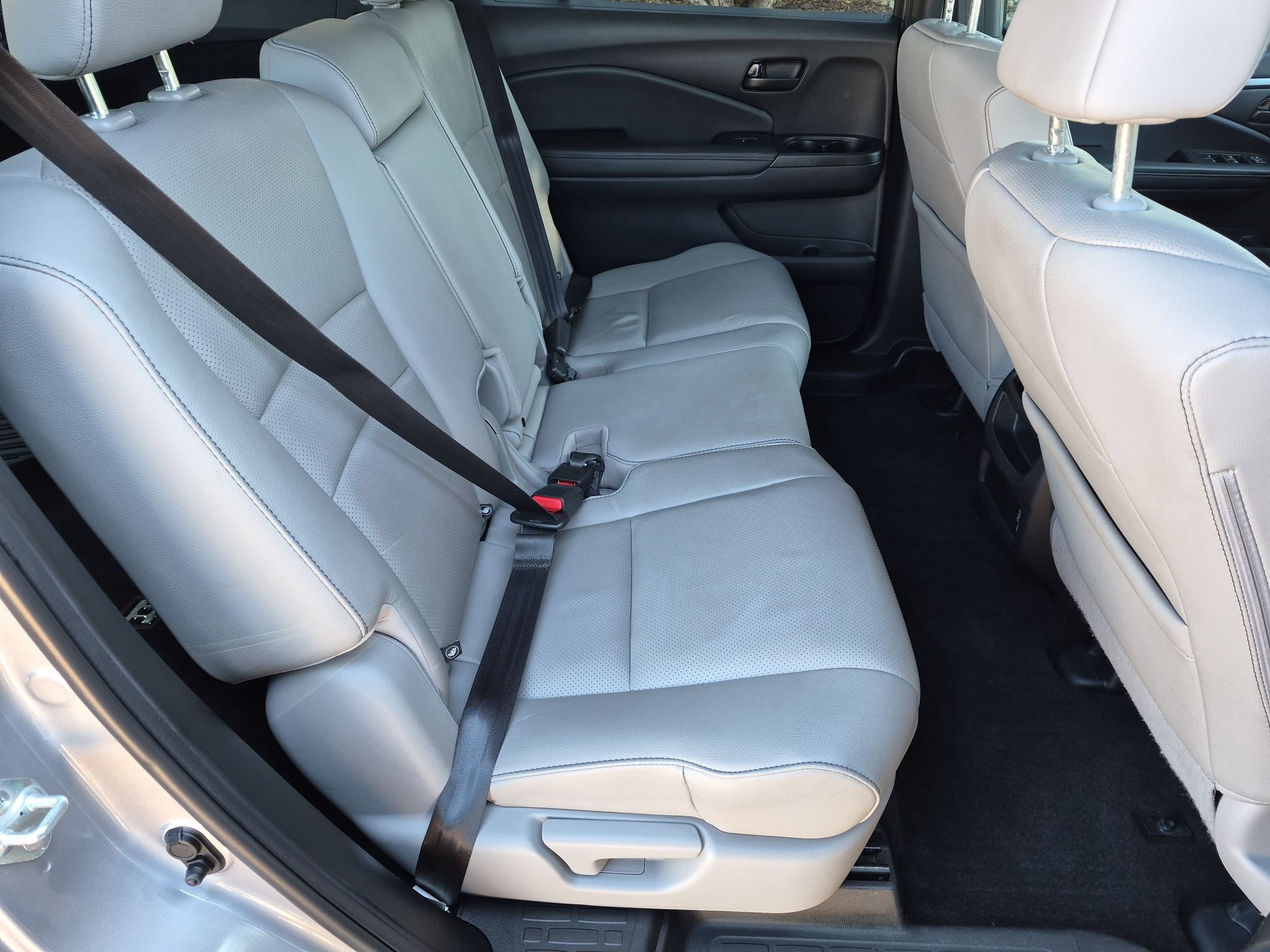 Certified 2023 Honda Passport EX-L image 30