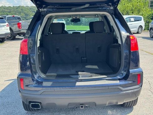 Used 2017 GMC Terrain SLE FWD image 5