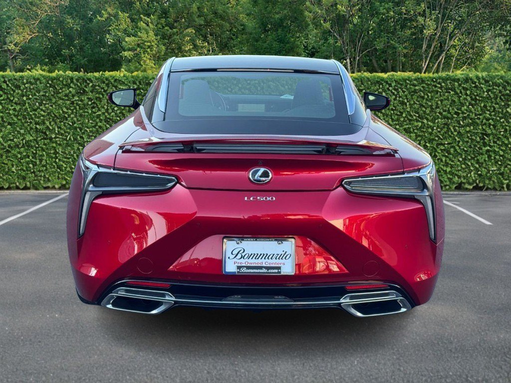 Used 2018 Lexus LC 500 Coupe w/ Performance Package RWD image 4