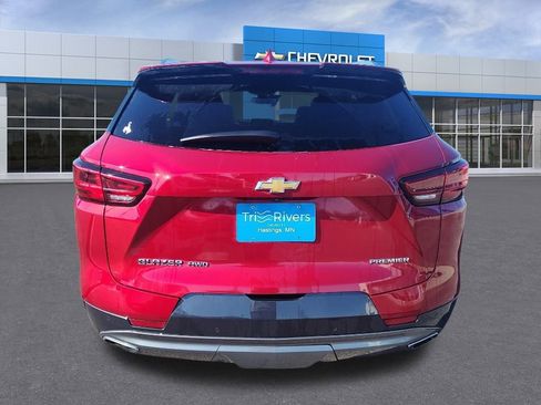Used 2023 Chevrolet Blazer Premier image 4
