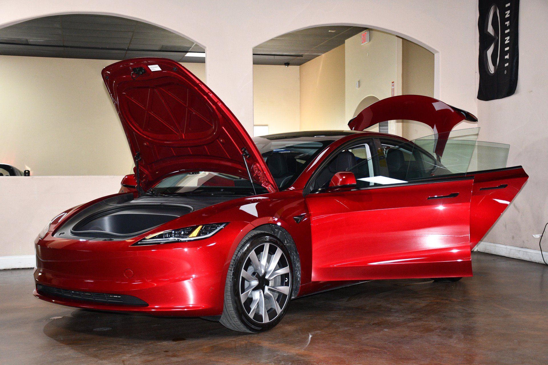 Used 2025 Tesla Model 3 Long Range AWD/4WD image 90