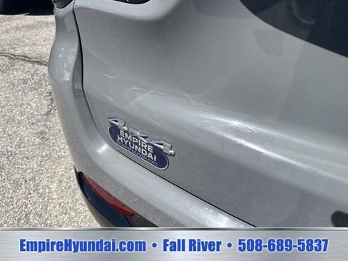 Used 2022 Jeep Compass Limited w/ Elite Group AWD/4WD image 6