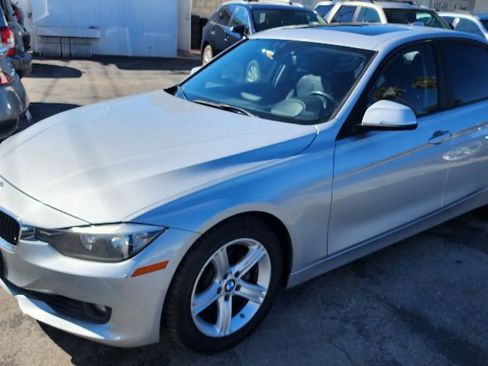 Used 2013 BMW 328i I SULEV image 8