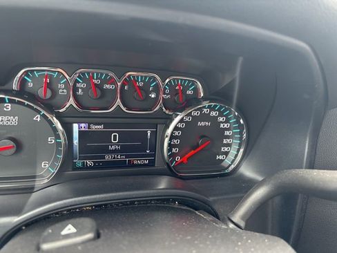 Used 2016 Chevrolet Silverado 1500 LT w/ All Star Edition RWD image 7