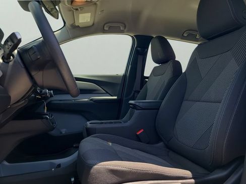 New 2027 Chevrolet Bolt LT FWD image 21