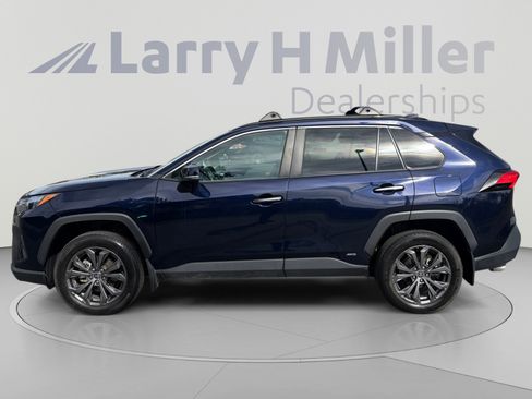 Used 2023 Toyota RAV4 Limited AWD/4WD image 2