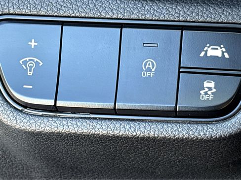 Used 2021 Kia Seltos SX w/ SX Sunroof Package AWD/4WD image 10