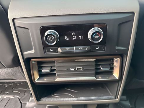 New 2025 GMC Hummer EV 2X image 27