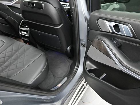 Used 2025 BMW X5 xDrive40i AWD/4WD image 20