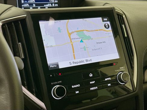 Used 2023 Subaru Forester Limited image 18