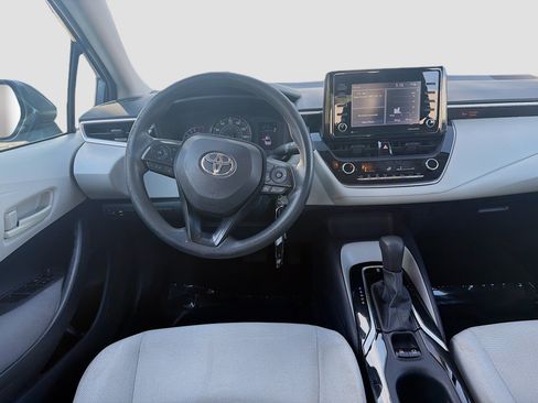 Used 2022 Toyota Corolla L FWD image 17
