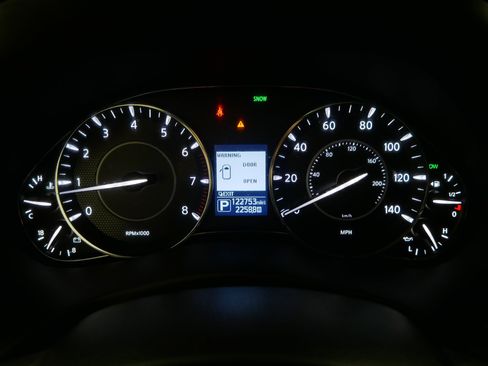 Used 2019 Nissan Armada SL w/ Premium Package image 21