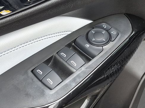 Used 2024 Chevrolet Trax LT w/ Driver Confidence Package FWD image 14