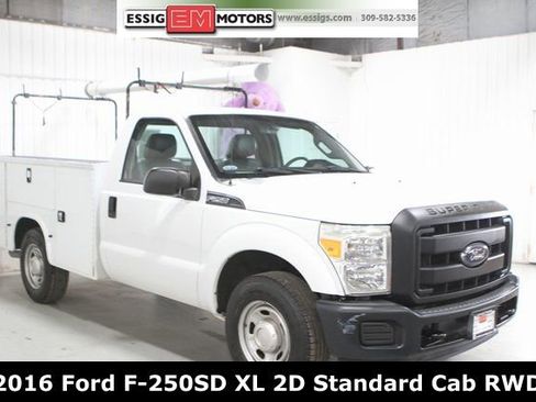 Used 2016 Ford F250 XL image 1