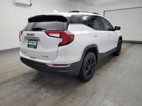 Used 2022 GMC Terrain AT4 AWD/4WD image 9