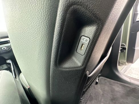 Used 2025 Kia Sorento SX Prestige w/ Sage Leather Package image 23