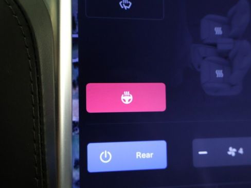 Used 2017 Tesla Model X 75D image 47