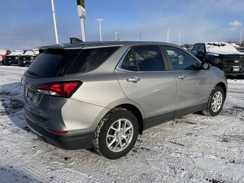 Used 2024 Chevrolet Equinox LT image 4