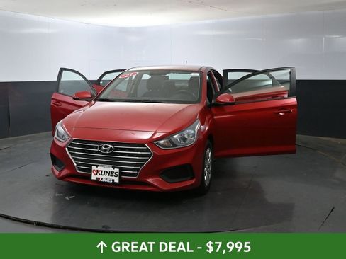 Used 2021 Hyundai Accent SE FWD image 54