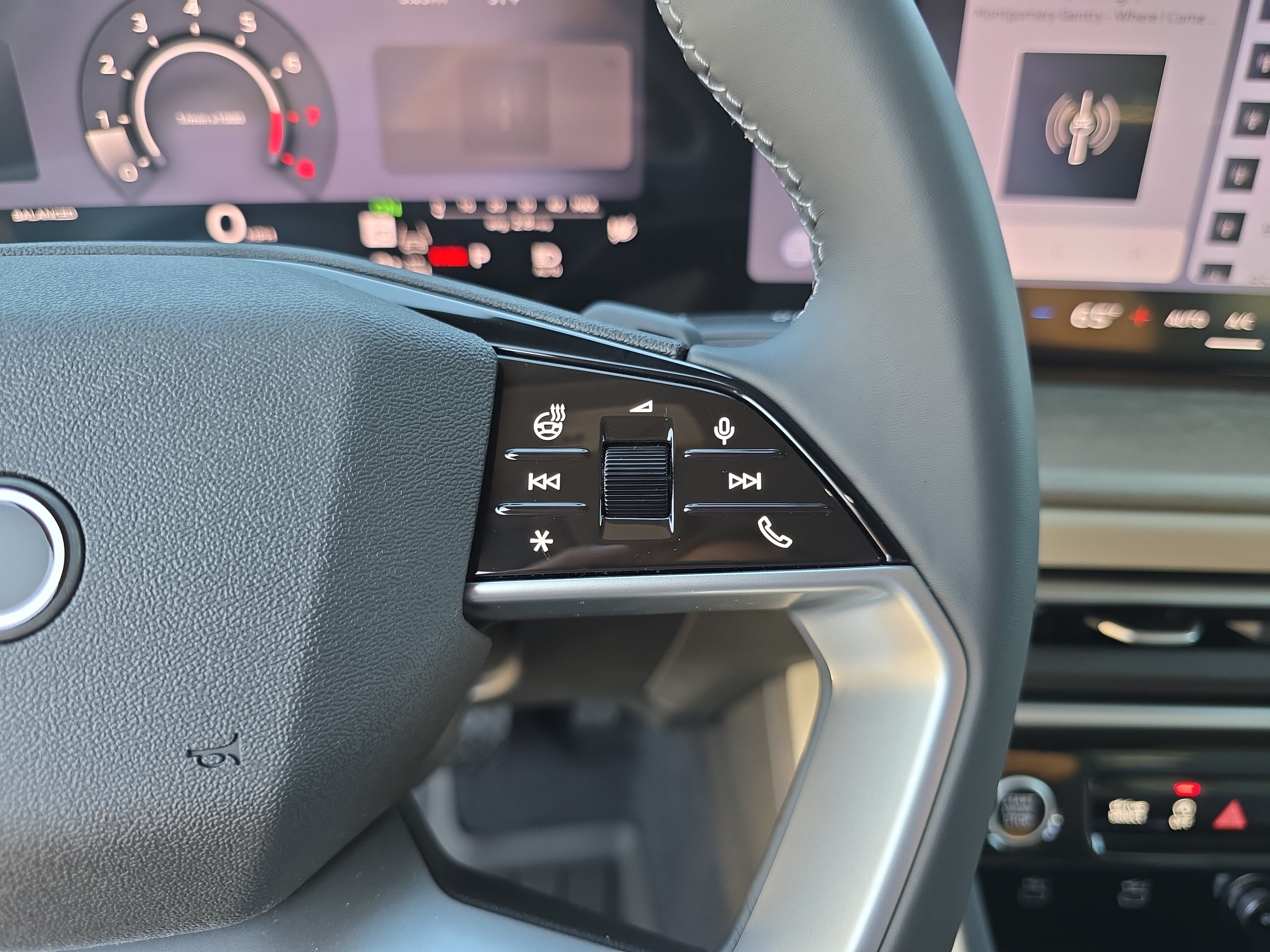 New 2026 Audi Q5 Premium Plus AWD/4WD image 18