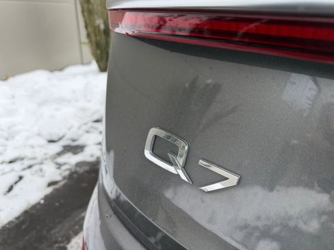 Used 2020 Audi Q7 3.0T Premium Plus w/ Premium Plus Package image 20